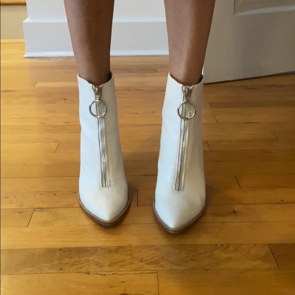 Chinese Laundry Kristin Cavallari Boot -